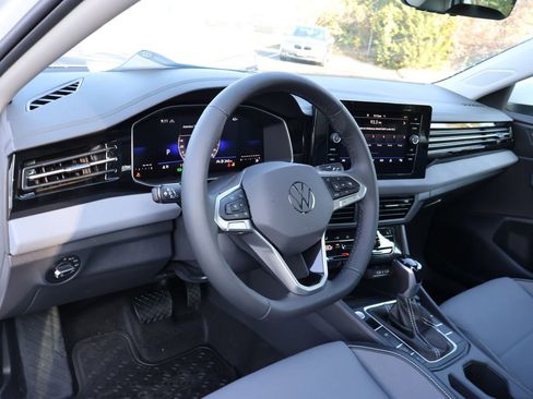 New 2026 Volkswagen Jetta SE image 19