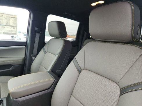 New 2026 Chevrolet Colorado ZR2 image 10