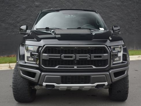 Used 2018 Ford F150 Raptor w/ Equipment Group 802A Luxury AWD/4WD image 36