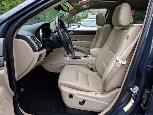 Certified 2021 Jeep Grand Cherokee Limited AWD/4WD image 15
