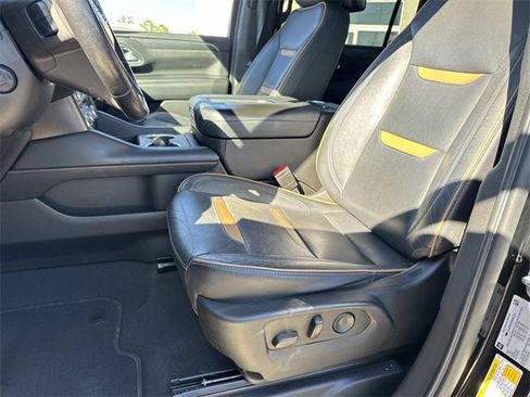 Used 2021 GMC Yukon XL AT4 w/ AT4 Premium Package image 22