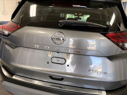 Used 2021 Nissan Rogue SV AWD/4WD image 28