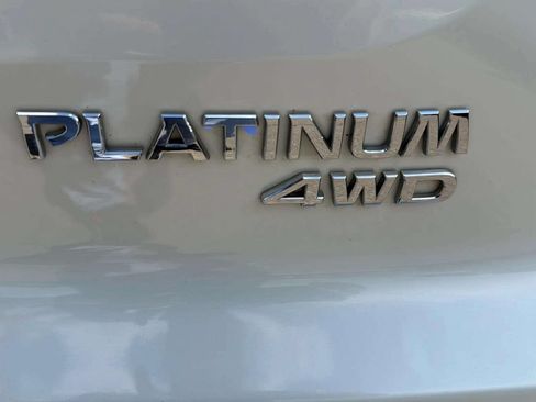 Used 2024 Nissan Pathfinder Platinum w/ Cargo Package AWD/4WD image 25