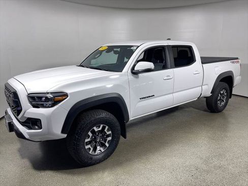 Certified 2023 Toyota Tacoma TRD Off-Road image 7