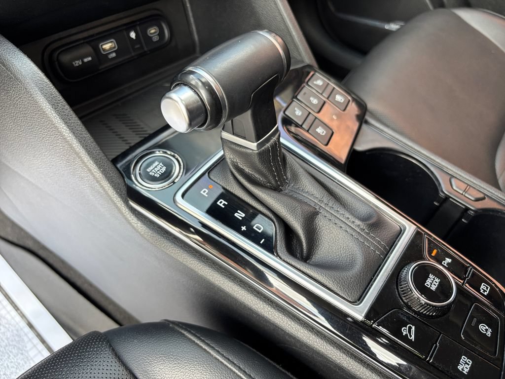 Used 2023 Kia Sportage SX FWD image 28