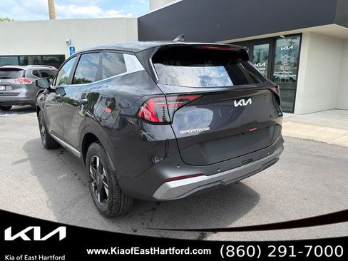 New 2026 Kia Sportage LX w/ LX Convenience Package AWD/4WD image 10
