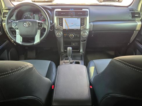 Used 2022 Toyota 4Runner SR5 Premium w/ Moonroof Package RWD image 16