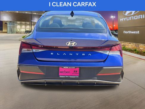 Used 2024 Hyundai Elantra SEL FWD image 6