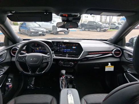 New 2026 Chevrolet Trax RS w/ Driver Confidence Package FWD image 12