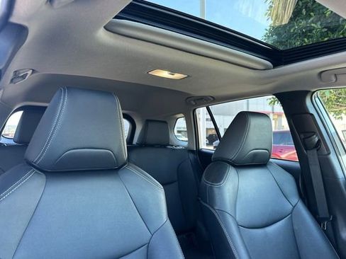 Certified 2025 Toyota Corolla Cross XLE w/ Convenience Package image 19