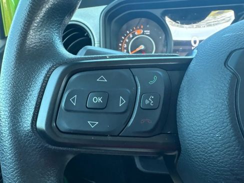 Used 2025 Jeep Wrangler Sport AWD/4WD image 11