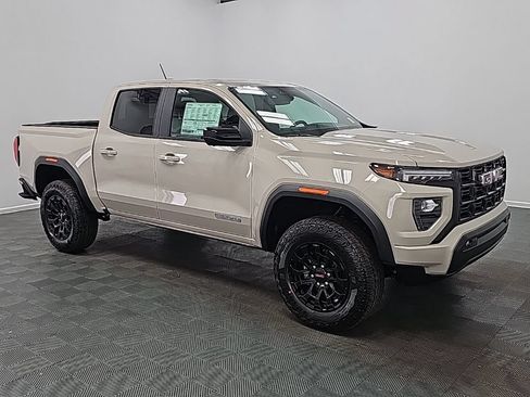 New 2026 GMC Canyon Elevation w/ Convenience Package RWD image 2