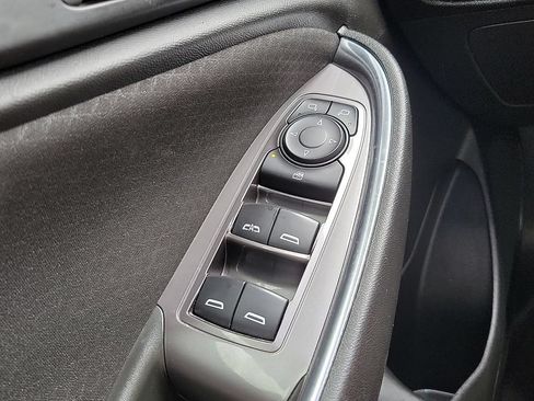 Used 2022 Chevrolet Malibu LT FWD image 13