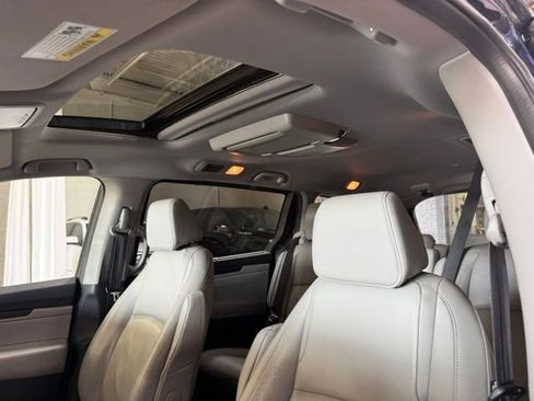 Used 2020 Honda Odyssey EX-L image 6