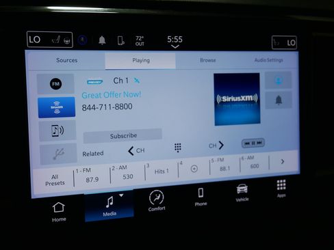 Used 2023 Chrysler Pacifica Touring-L FWD image 22