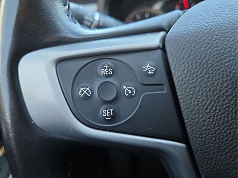 Used 2021 GMC Acadia SLT w/ Premium Package image 19