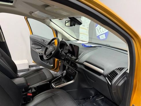 Used 2022 Ford EcoSport SES w/ Interior Protection Package AWD/4WD image 25