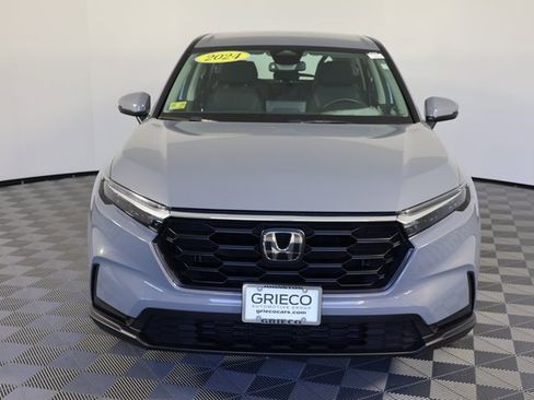 Used 2024 Honda CR-V LX image 3