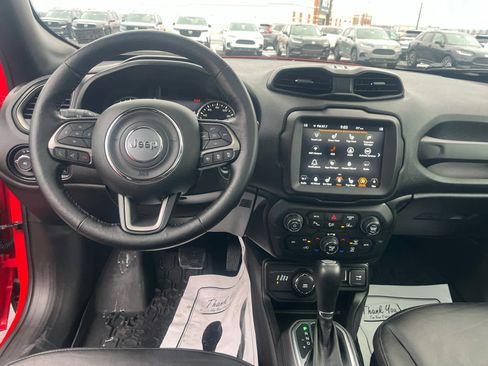 Used 2019 Jeep Renegade Limited w/ Quick Order Package 22P image 24