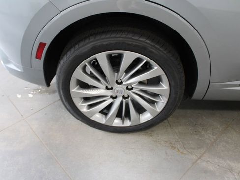 Used 2024 Buick Envision Avenir image 62