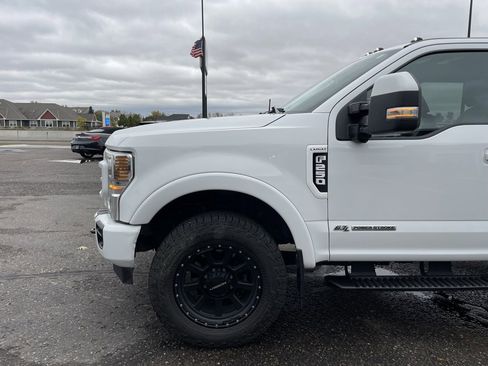 Used 2022 Ford F250 Lariat w/ Lariat Ultimate Package image 12