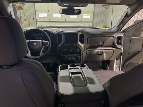 Used 2023 Chevrolet Silverado 2500 LT AWD/4WD image 20