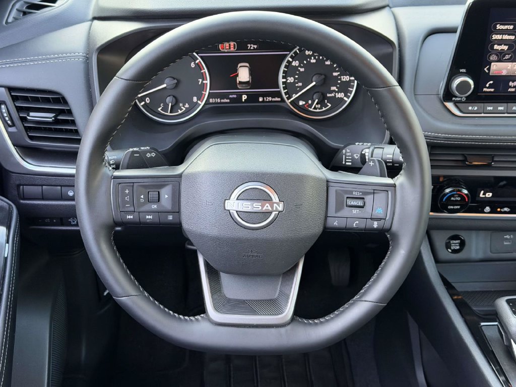 Used 2026 Nissan Rogue SV w/ Cold Weather Package AWD/4WD image 15