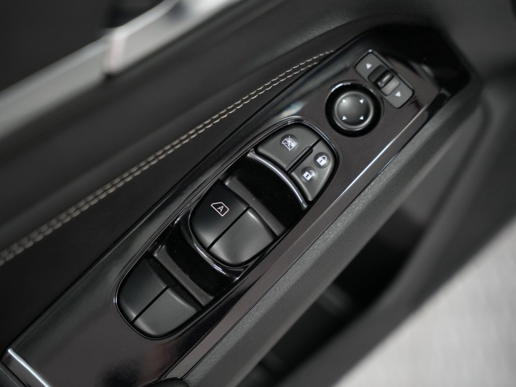 Used 2023 Nissan Altima 2.5 SV w/ SV Premium Package FWD image 40