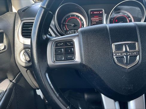 Used 2020 Dodge Journey Crossroad FWD image 23