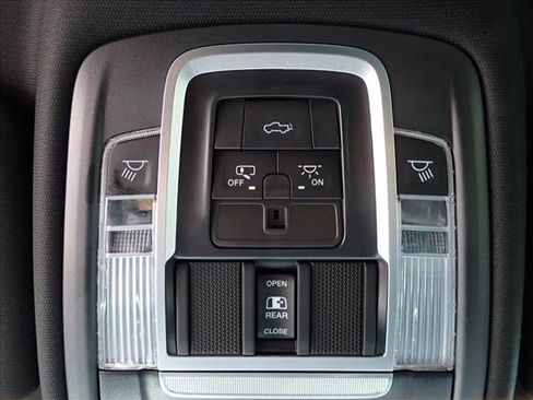 Used 2022 RAM 2500 Laramie w/ Night Edition AWD/4WD image 21