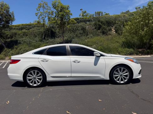 Used 2016 Hyundai Azera Limited FWD image 6