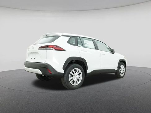 New 2026 Toyota Corolla Cross L image 25