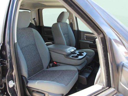 Used 2018 RAM 3500 SLT w/ Protection Group AWD/4WD image 30