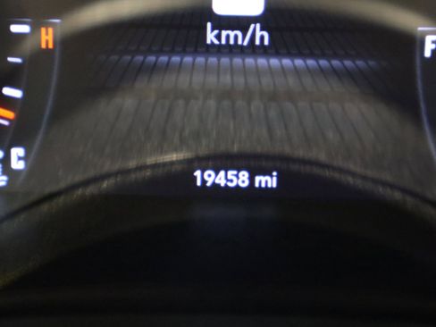 Used 2023 Dodge Challenger GT w/ Plus Package image 14