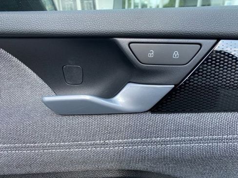 New 2025 Volkswagen Tiguan S image 45