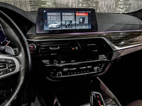 Used 2017 BMW 540i RWD image 28