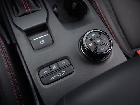 Used 2025 Ford Ranger Raptor image 14