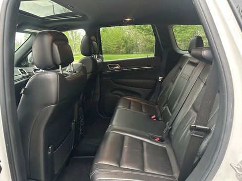 Used 2014 Jeep Grand Cherokee Limited image 29