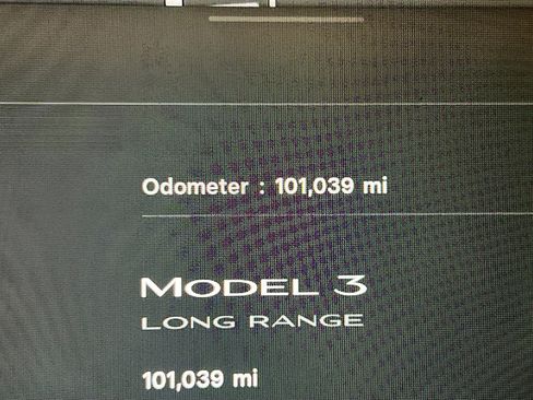 Used 2017 Tesla Model 3 Long Range image 8