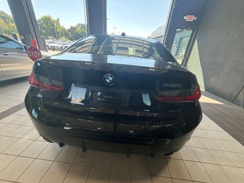 Used 2023 BMW 330i Sedan w/ M Sport Package RWD image 5
