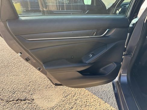 Used 2020 Honda Accord Sport image 15