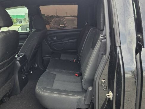 Used 2019 Nissan Titan SV w/ SV Convenience Package AWD/4WD image 20