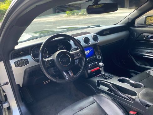 Used 2016 Ford Mustang Premium RWD image 12