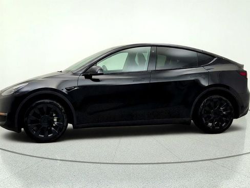 Used 2023 Tesla Model Y Long Range AWD/4WD image 8