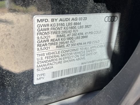 Used 2023 Audi SQ7 Prestige AWD/4WD image 37