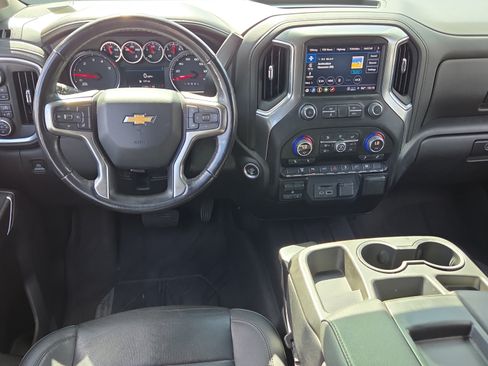 Used 2022 Chevrolet Silverado 2500 LTZ w/ Safety Package AWD/4WD image 11