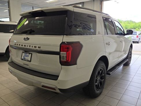 Used 2022 Ford Expedition Timberline AWD/4WD image 12
