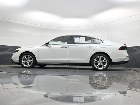 Used 2023 Honda Accord LX image 35