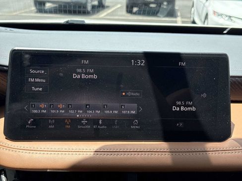 Used 2023 INFINITI QX60 Sensory w/ Vision Package AWD/4WD image 17