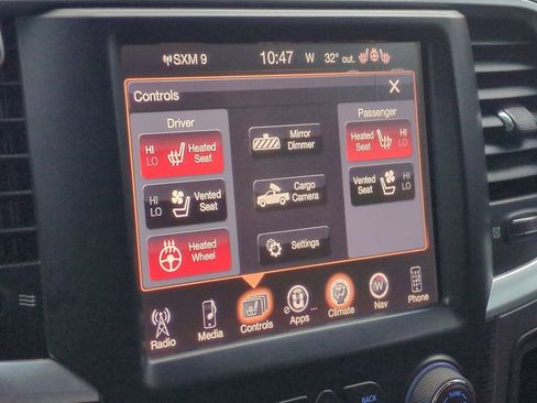 Used 2015 RAM 2500 Limited image 39